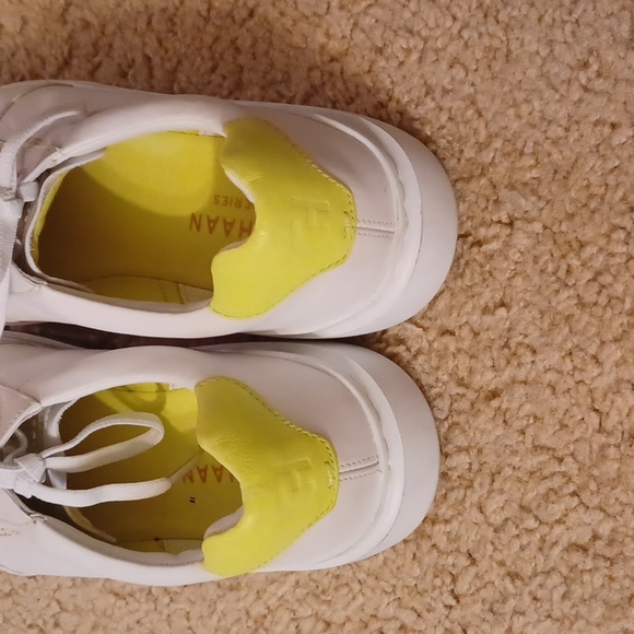 Cole Haan's White and lime green - Picture 2 of 4